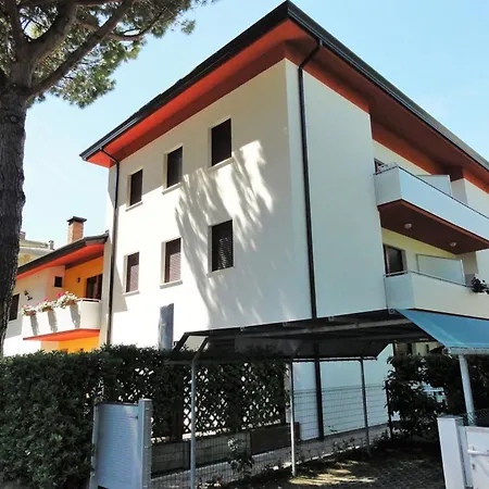 Cozy Flat In A Quiet Area Of