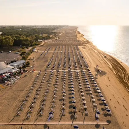 Apartamento Cozy Flat In A Quiet Area Of *