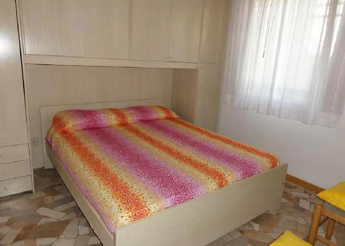 Cozy Flat In A Quiet Area Of Apartmán